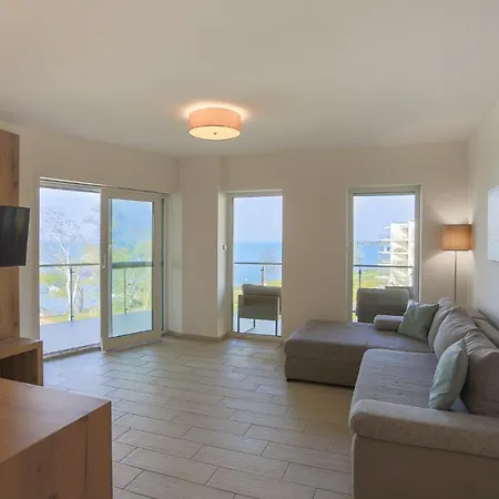 Admiral Luxury Iii By Bltn Apartament