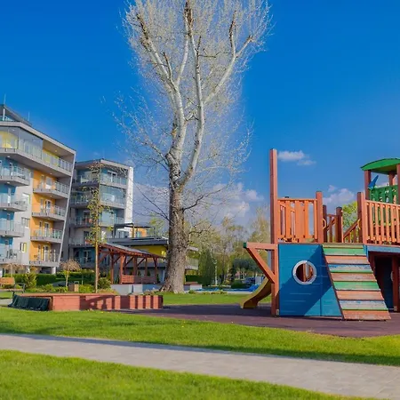 Admiral Luxury Iii By Bltn Siófok