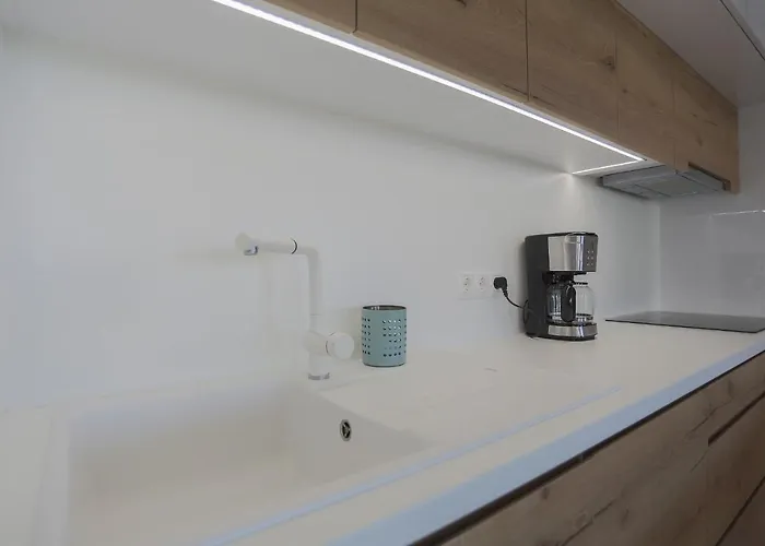 Admiral Luxury Iii By Bltn * Siófok