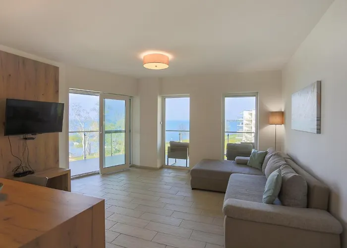 Admiral Luxury Iii By Bltn Appartement