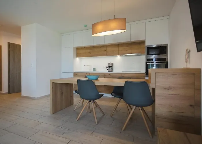 Admiral Luxury Iii By Bltn Appartement